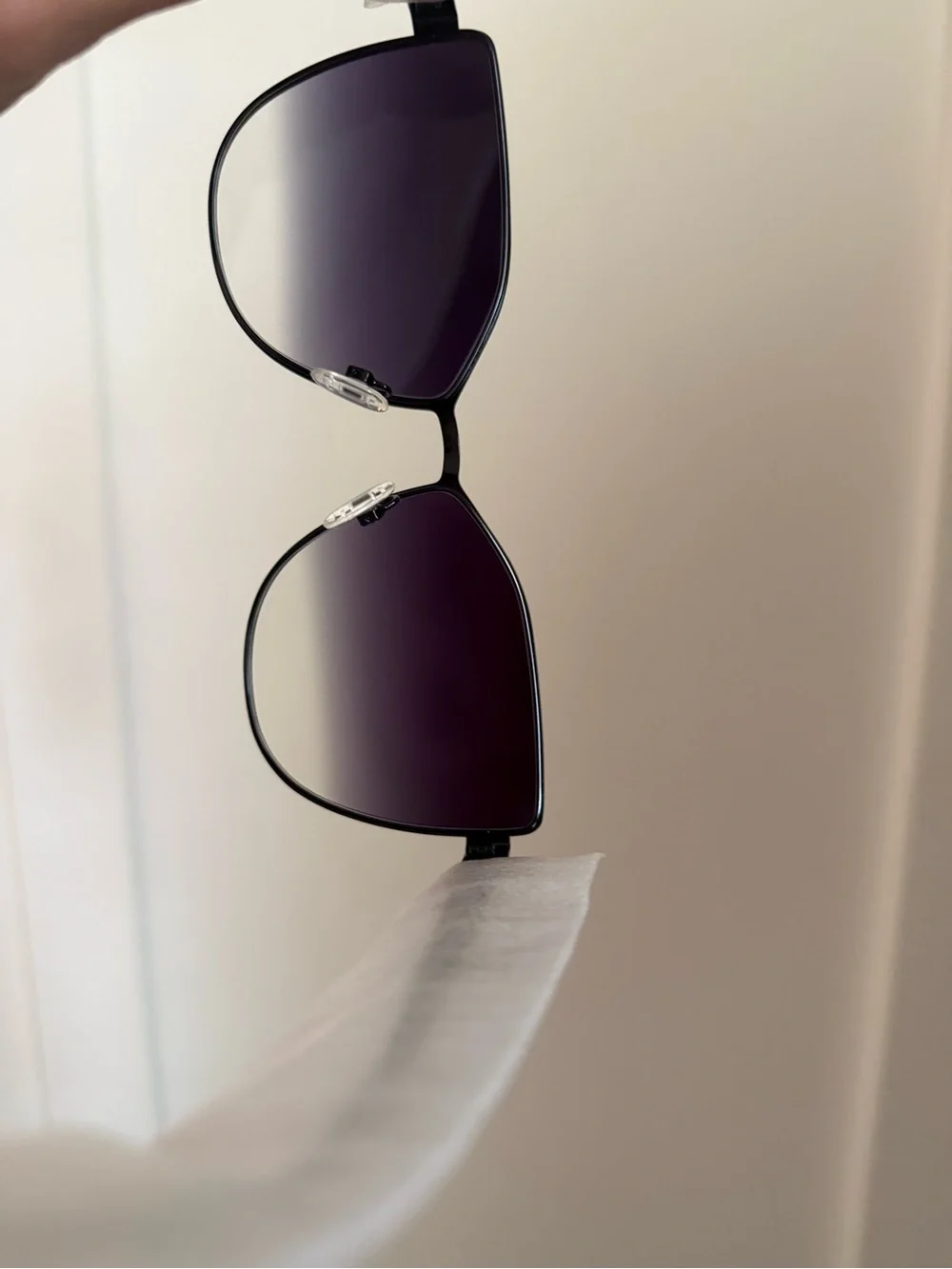 NEW Quay In Pursuit Black Cat Eye Fade Lens Women’s Sunglasses